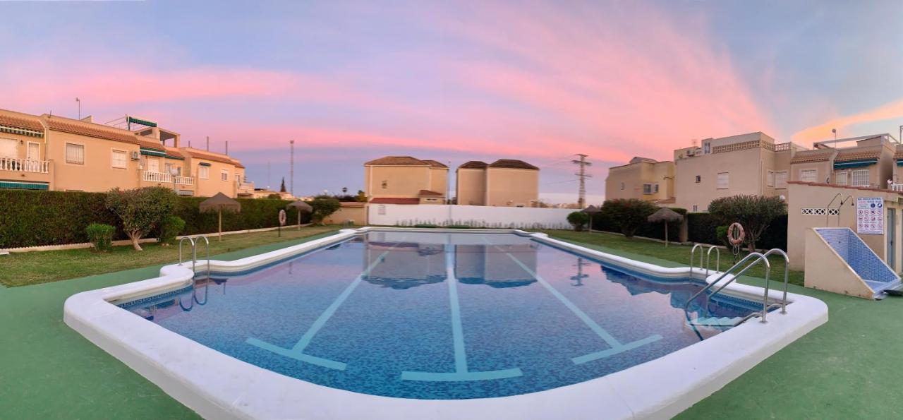 Holiday House Торевьиа Экстерьер фото